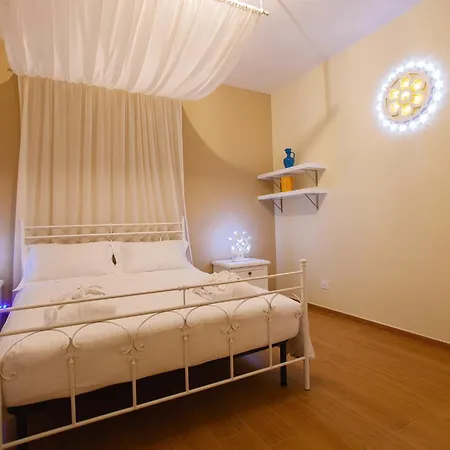 Πανσιόν Alle Luminarie Μπάρι