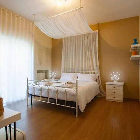 Πανσιόν Alle Luminarie Μπάρι