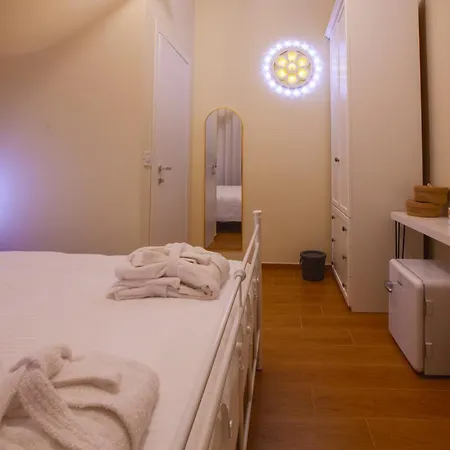 Πανσιόν Alle Luminarie