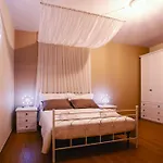 بيت ضيافة Alle Luminarie 3*