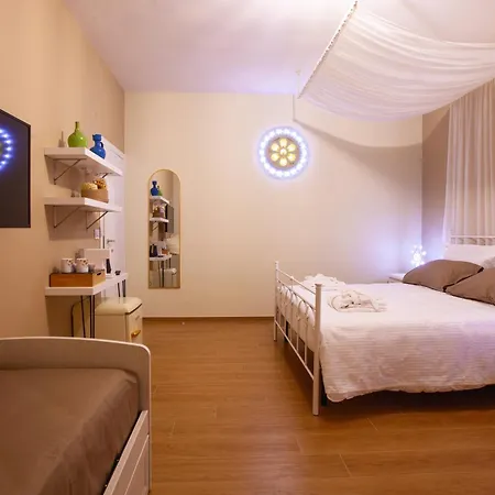 Alle Luminarie ゲストハウス 3*