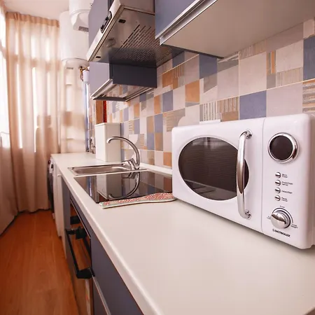 Alle Luminarie ゲストハウス 3*