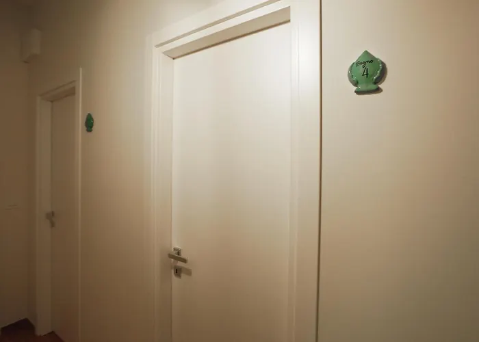 ゲストハウス Alle Luminarie